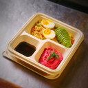 Bandeja comida con tres divisiones